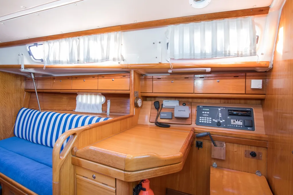 Bavaria 34 Cruiser — jahtikuva 3