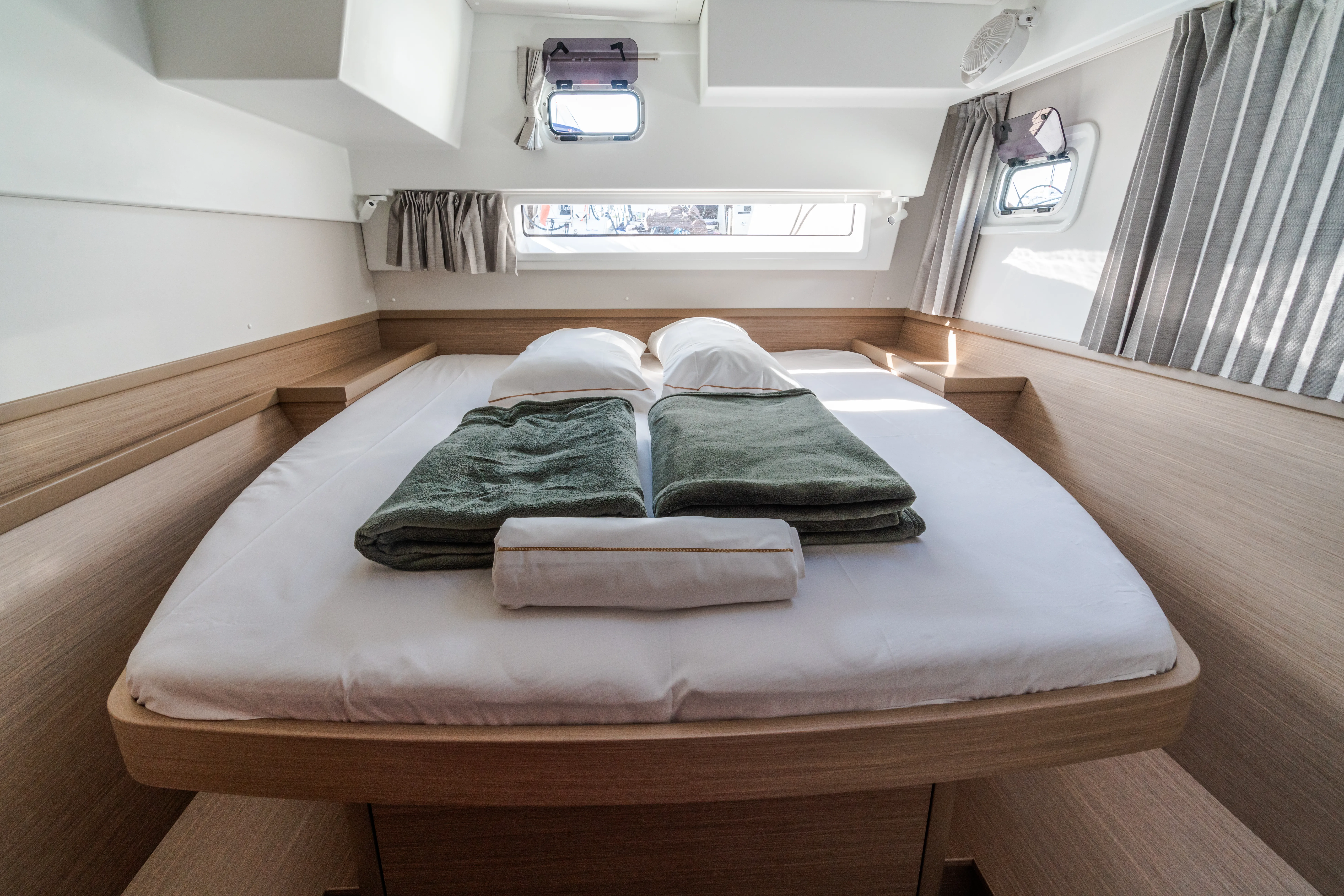 Lagoon 42 Capovento II - Premium line — jahtikuva 2