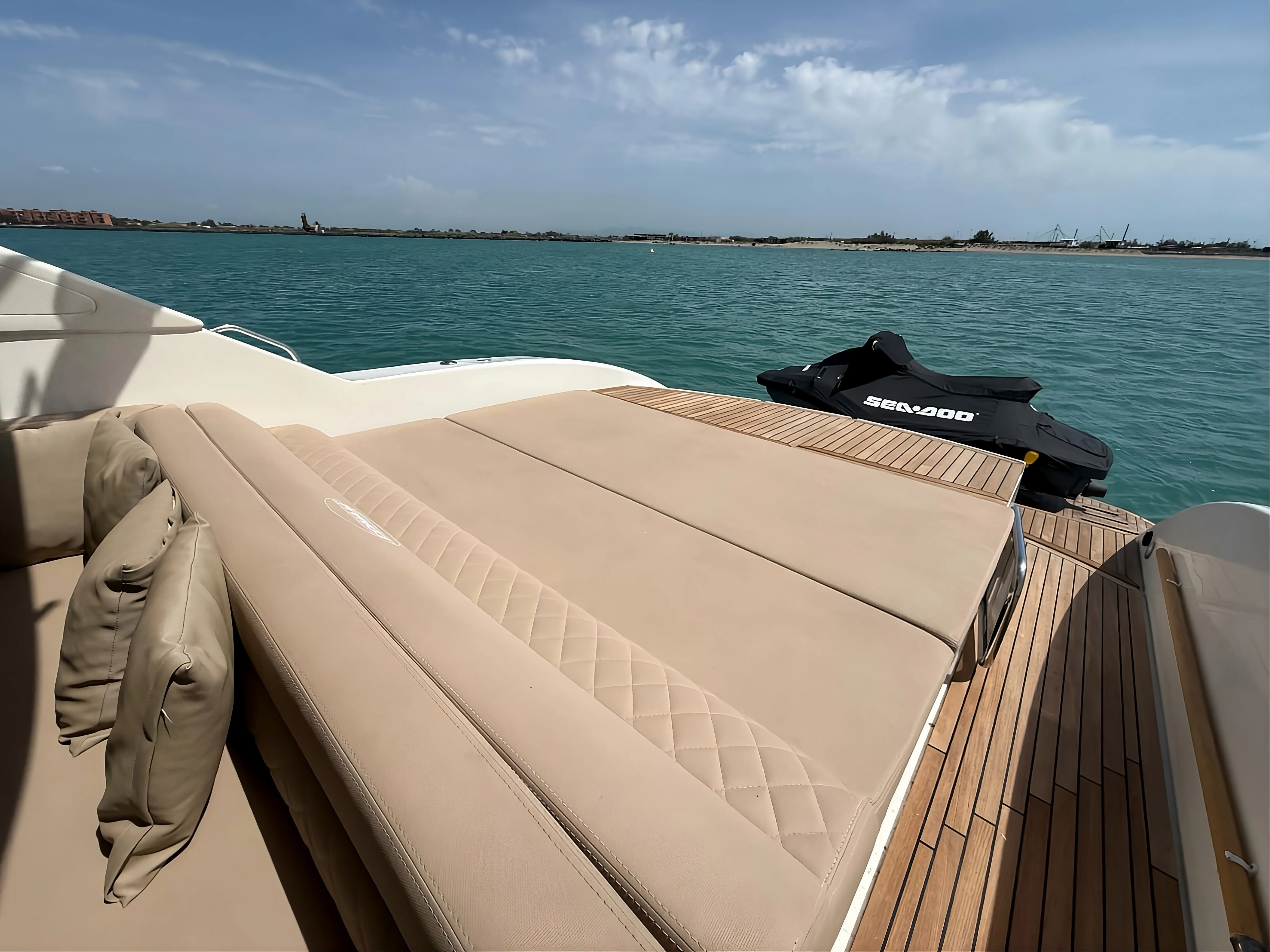 Conam 58S Terry Blue — yacht photo 18
