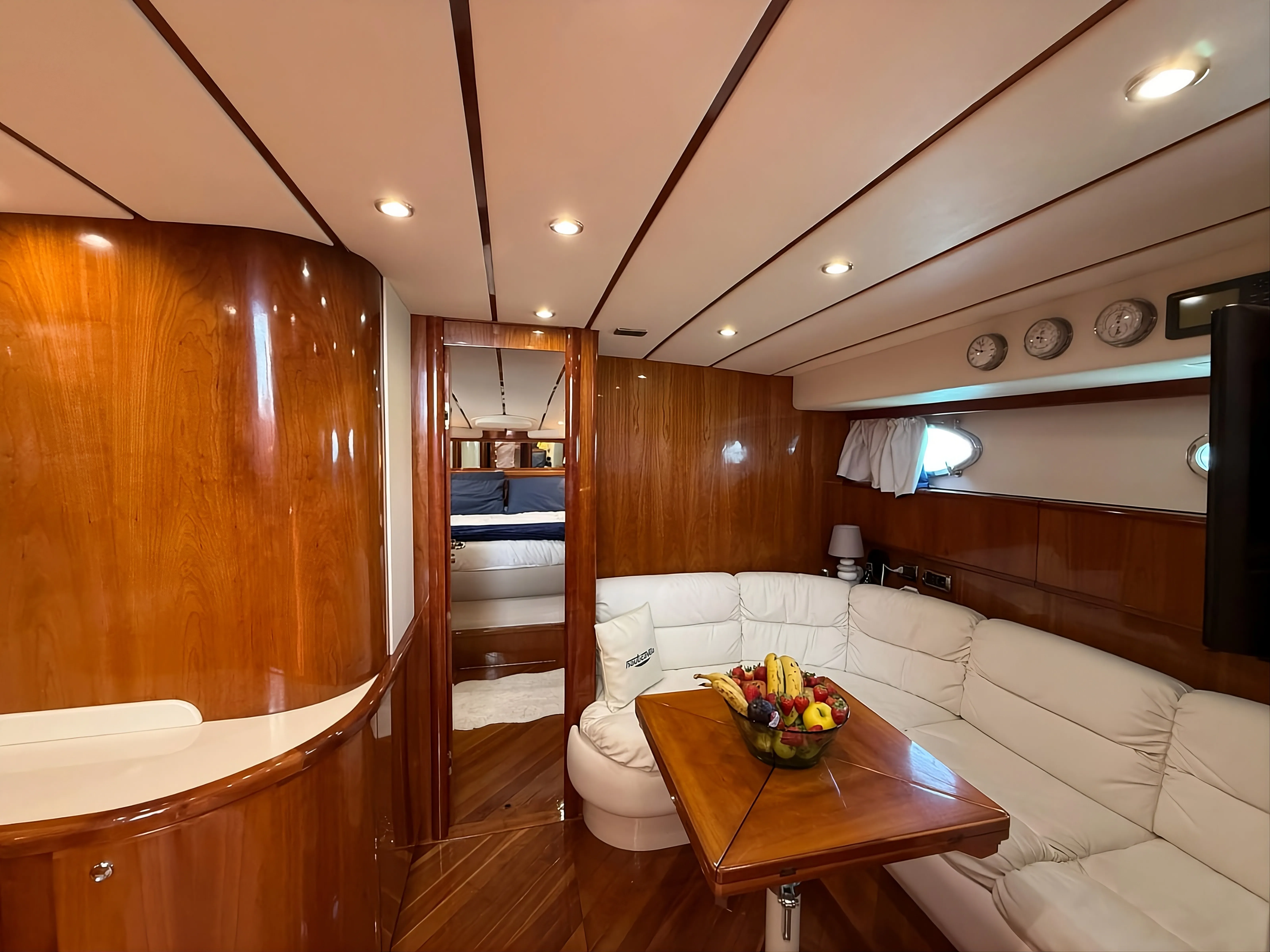 Conam 58S Terry Blue — yacht photo 17