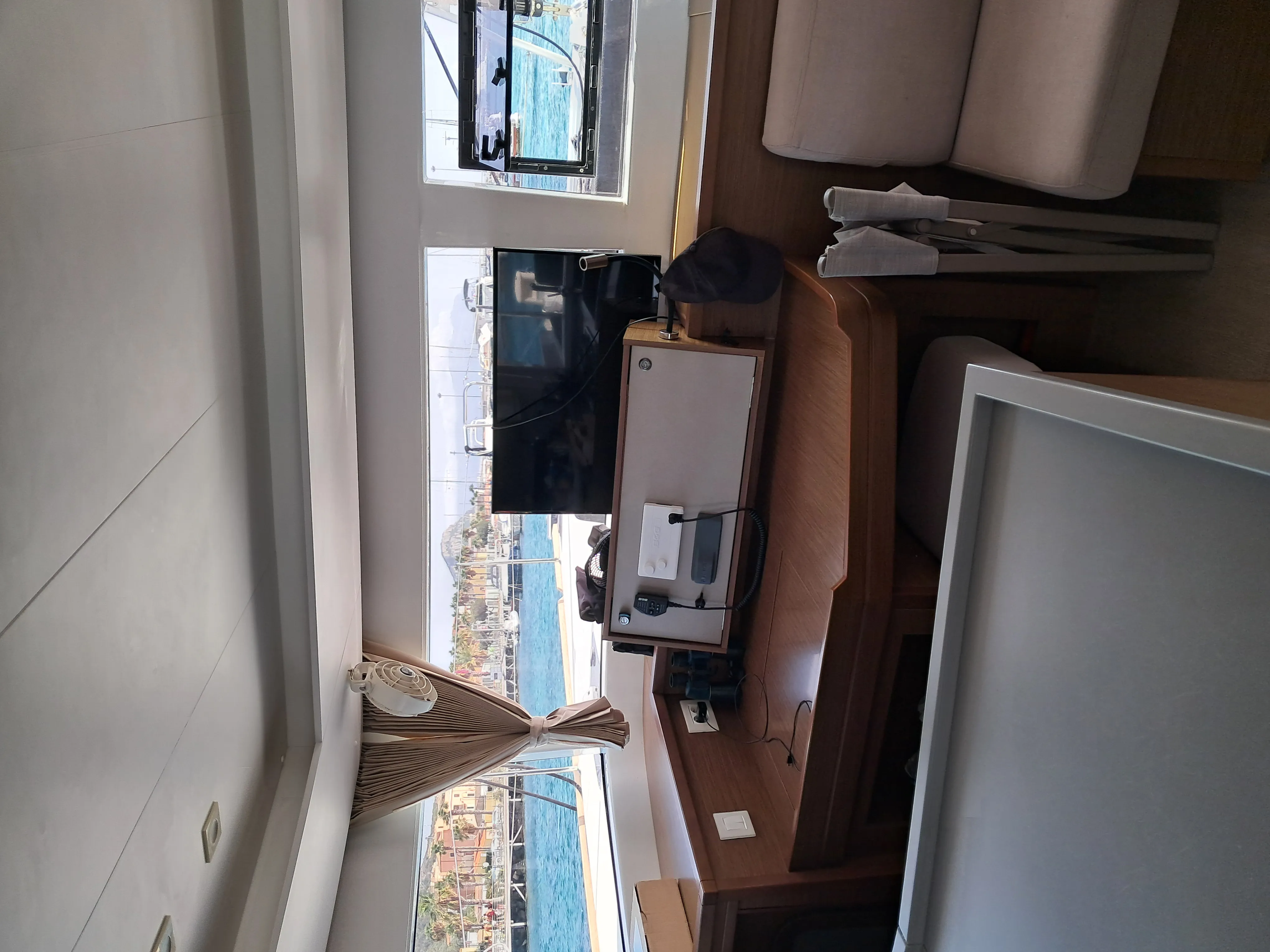 Lagoon 450 Fly Harael — yacht photo 11