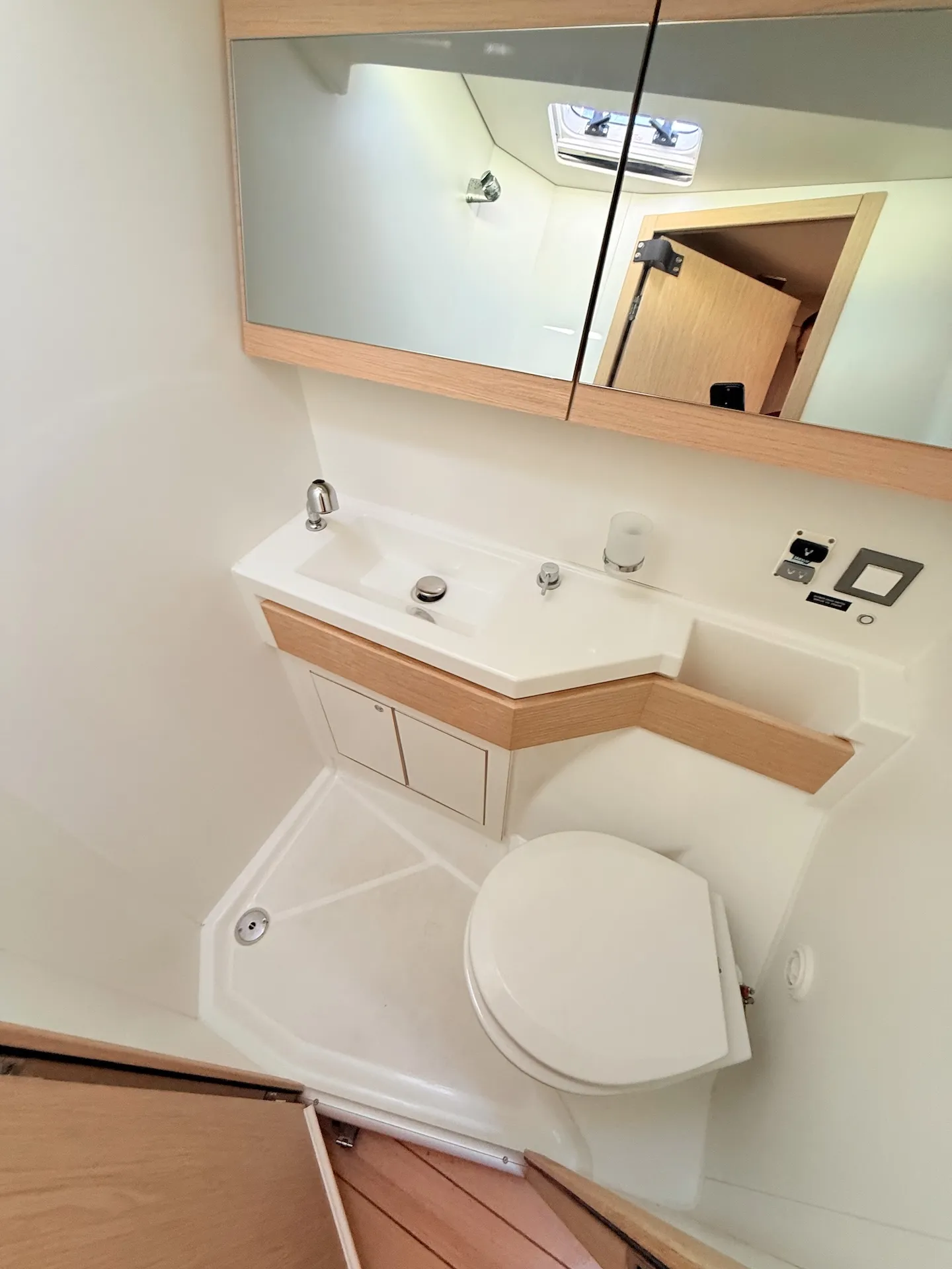 Oceanis 46.1 Sara — foto dello yacht n. 17