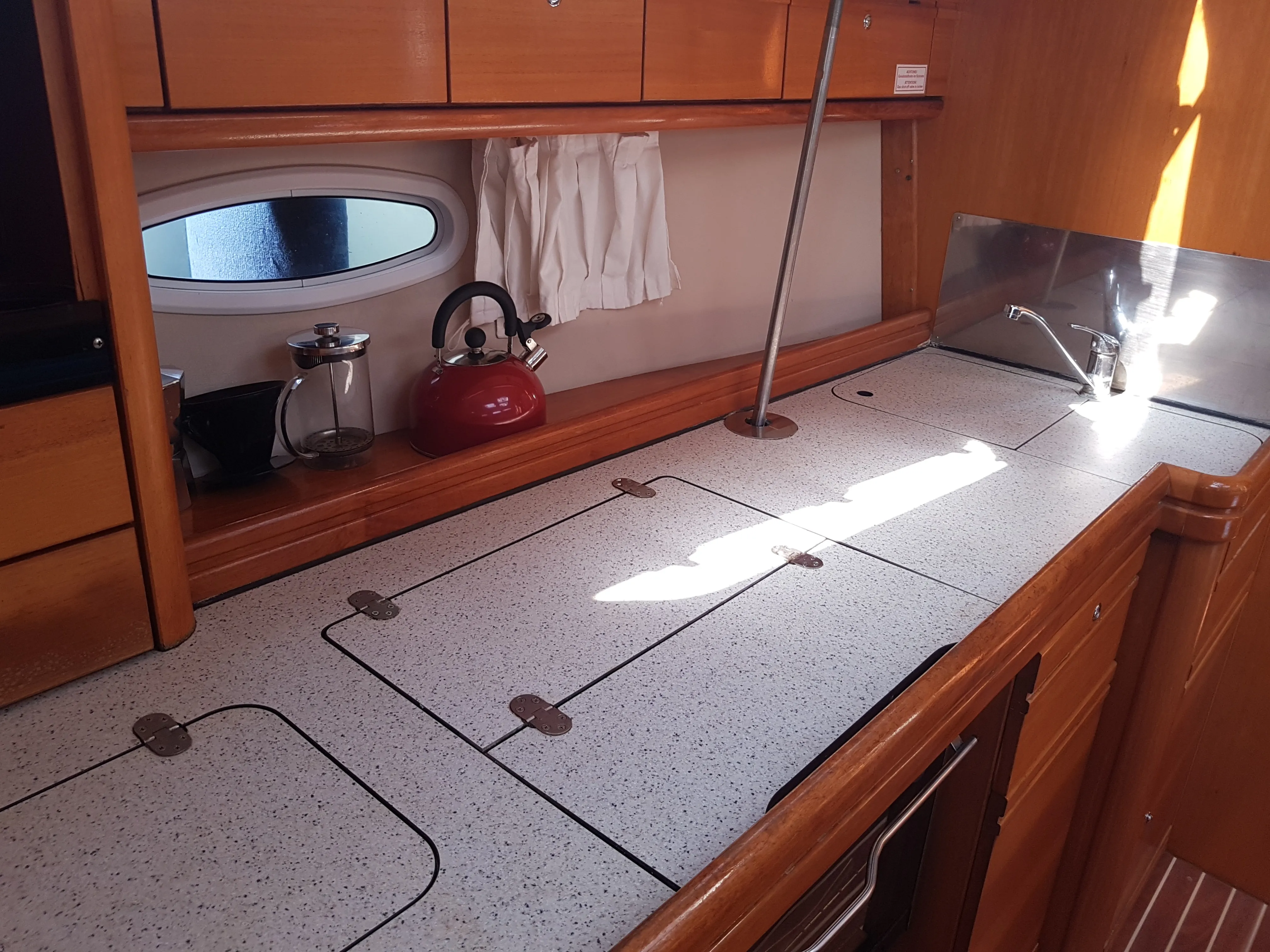 Bavaria 40 Cruiser — фотография яхты 8
