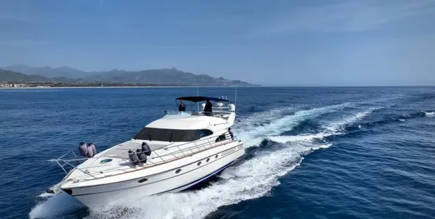 Fairline Squadron 55 Premium — yacht photo 5
