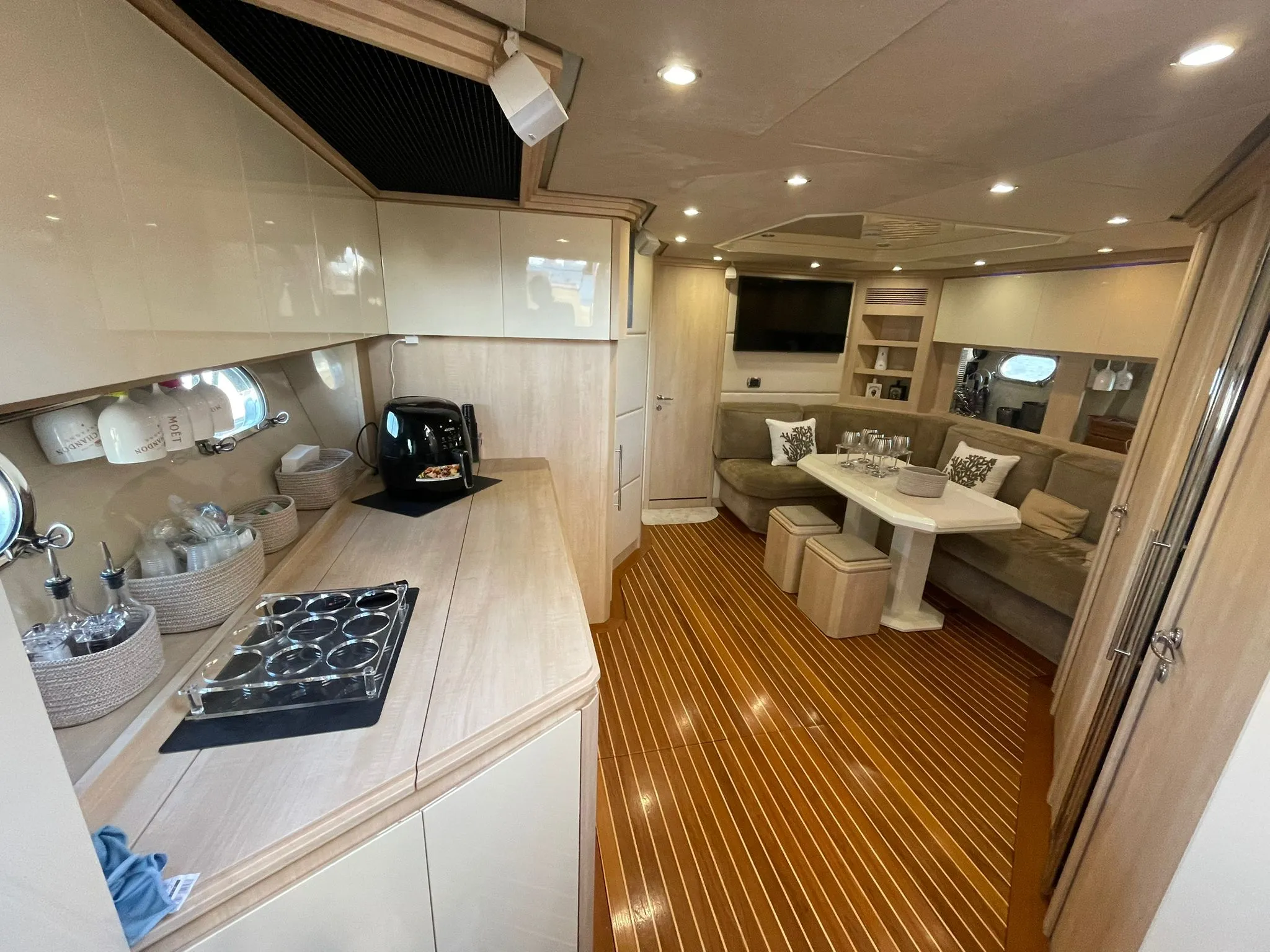 Sarnico 65 Premium — yacht photo 21
