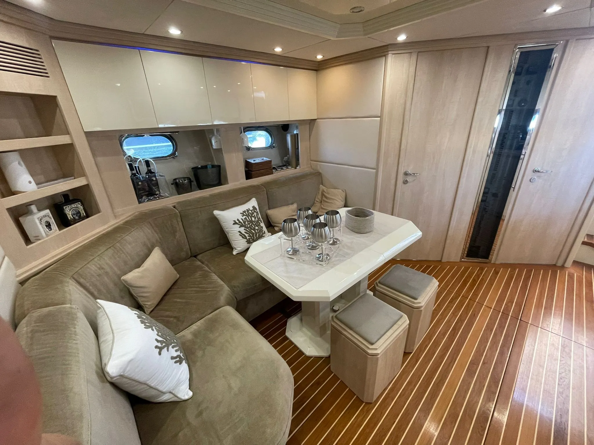Sarnico 65 Premium — yacht photo 8