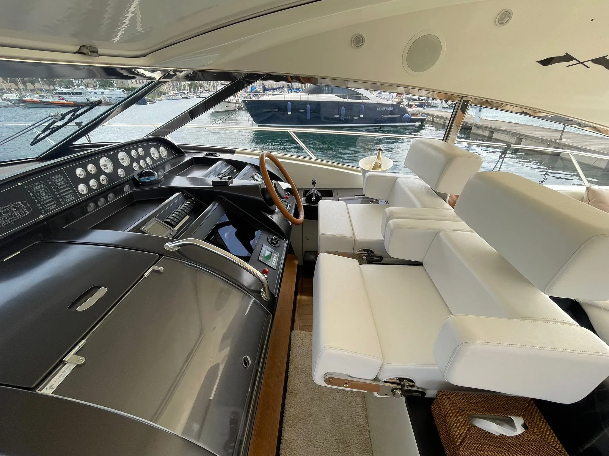 Sarnico 65 Premium — yacht photo 18