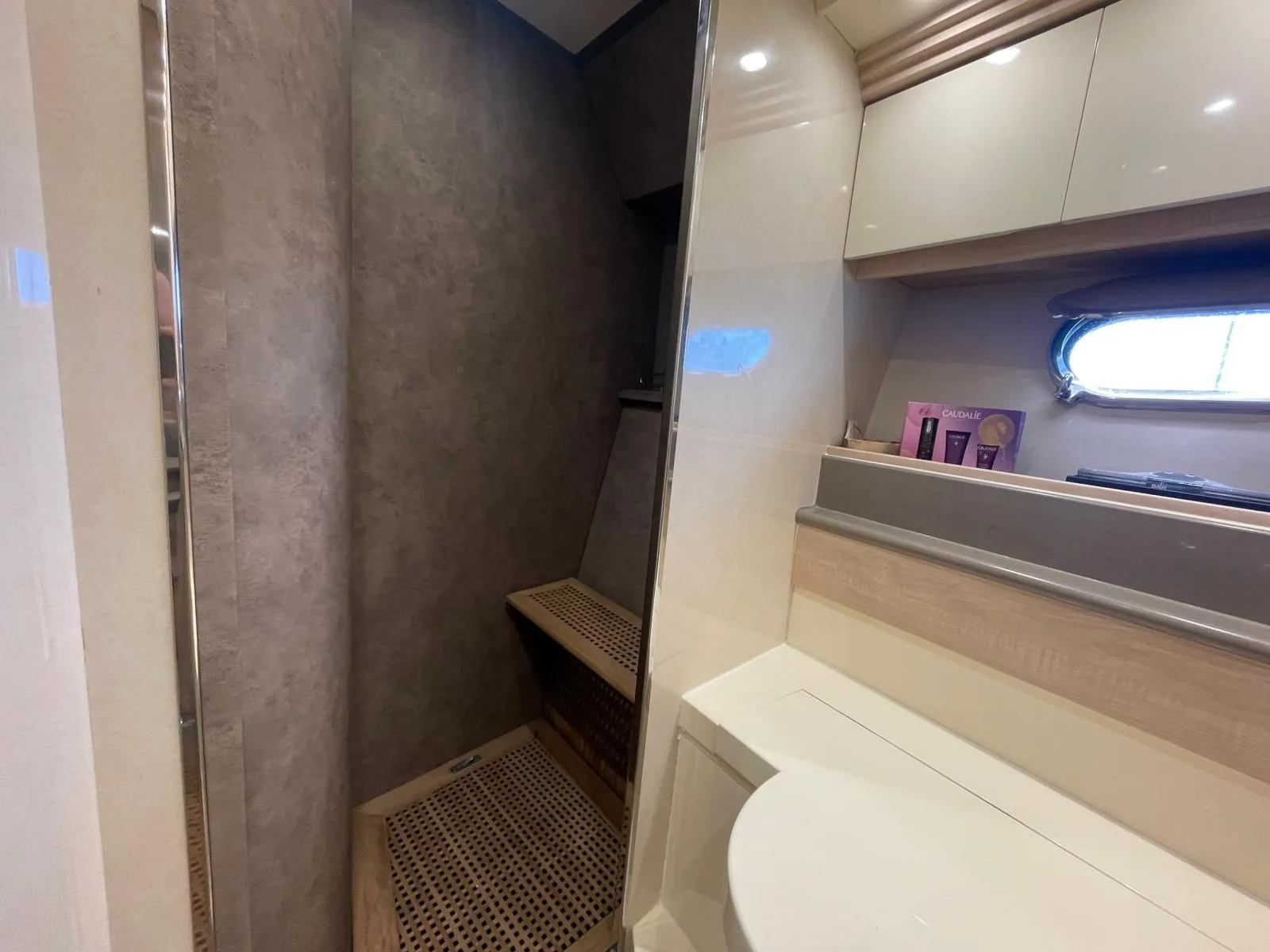Sarnico 65 Premium — yacht photo 4