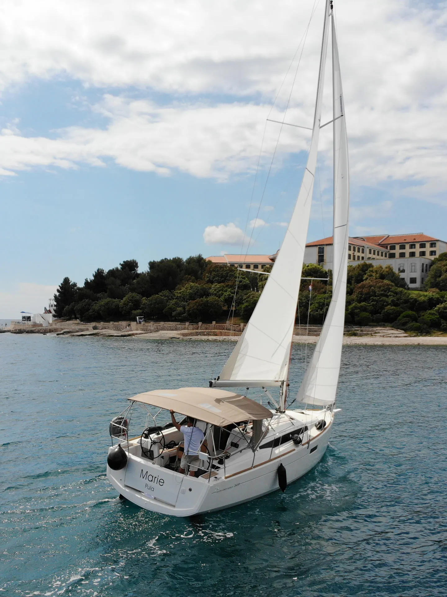 Sun Odyssey 349 Marie — фотография яхты 8