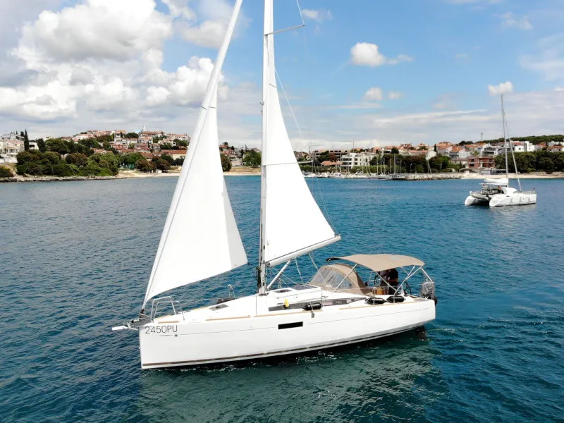 Sun Odyssey 349 Marie — фотография яхты 1