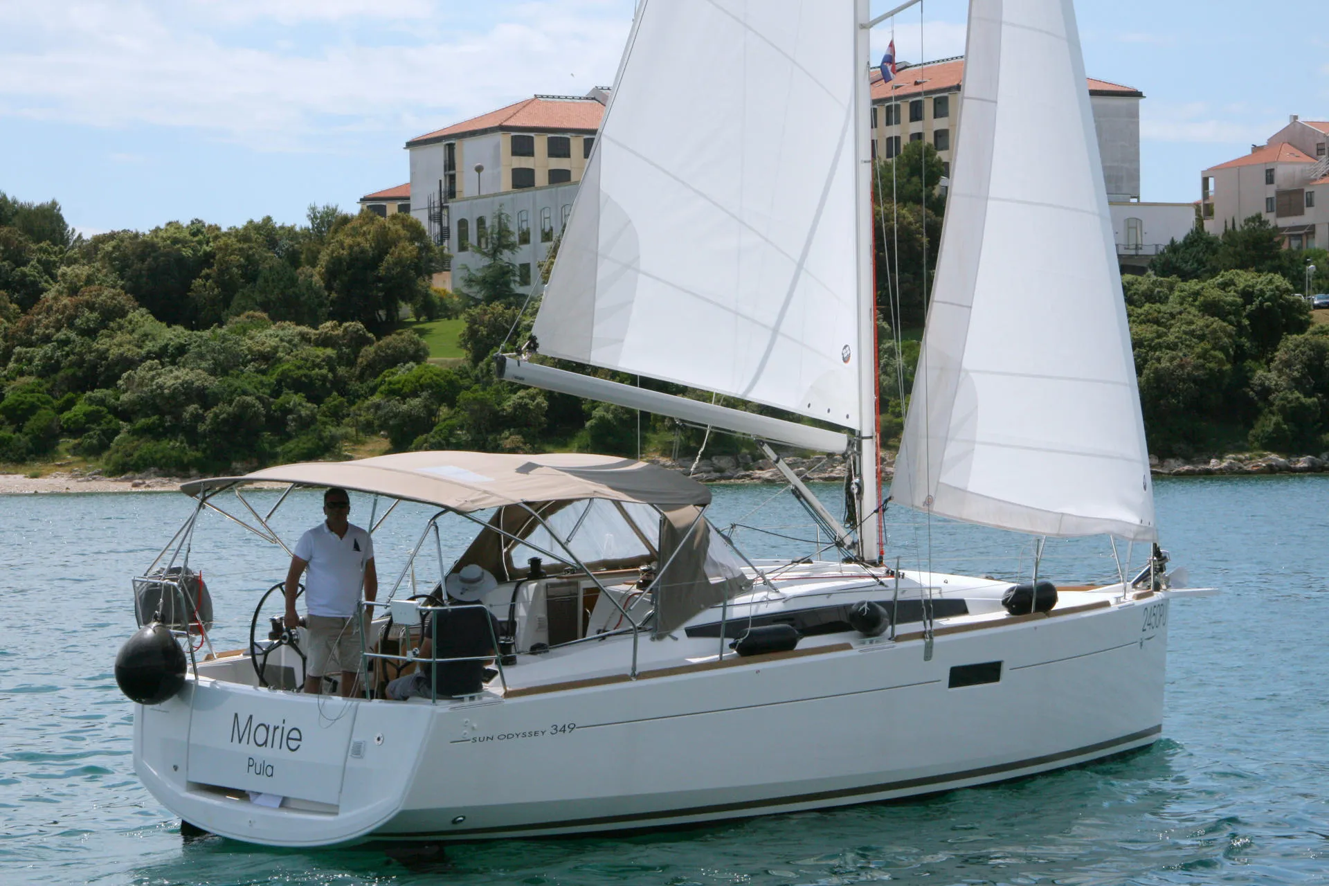 Sun Odyssey 349 Marie — фотография яхты 17