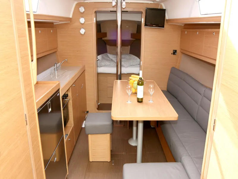 Dufour 382 Grand Large Lia — фотография яхты 19