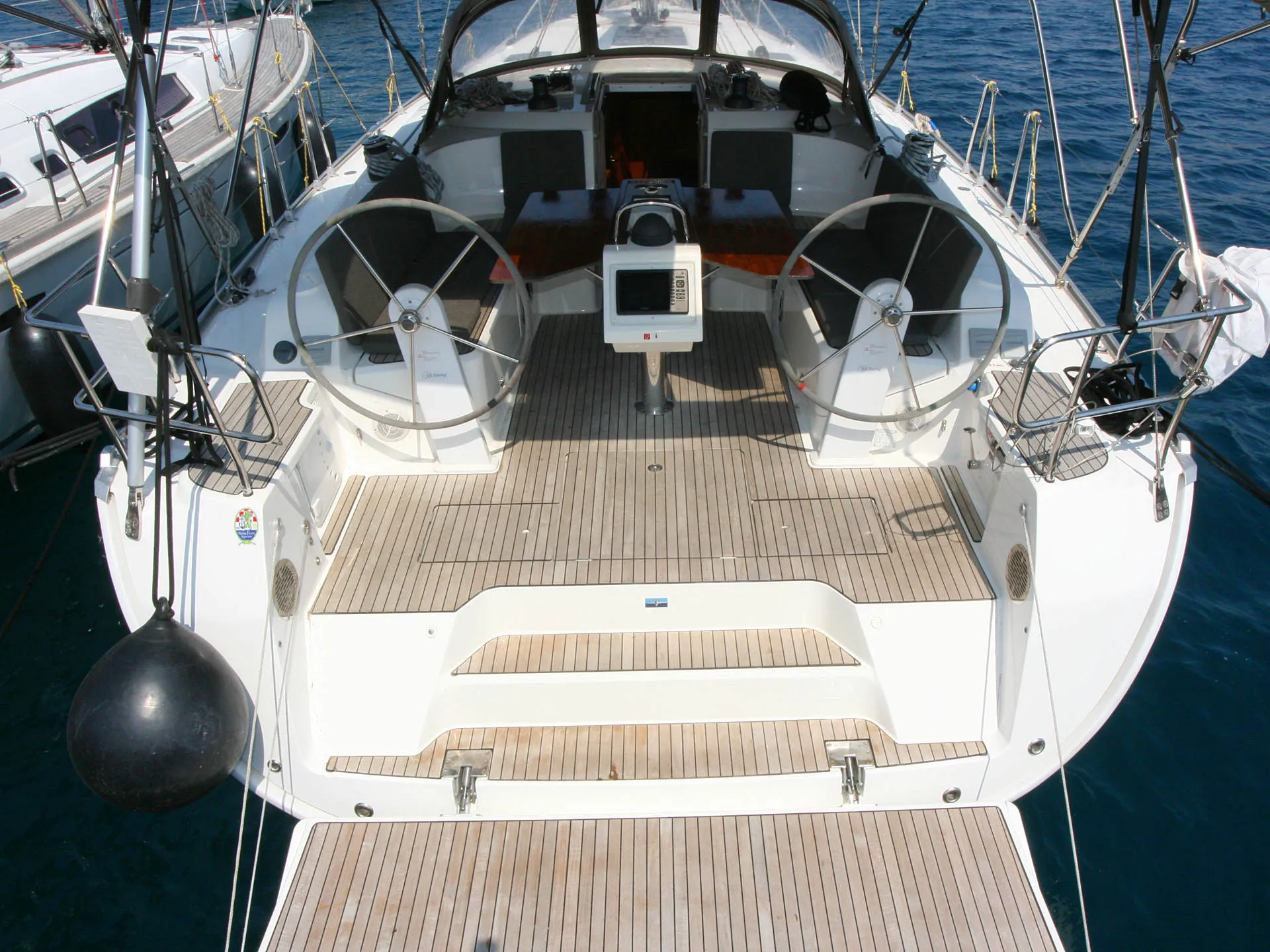Bavaria Cruiser 46 Beef — фотография яхты 7