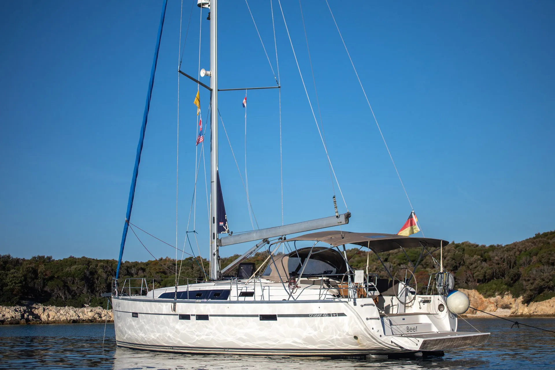 Bavaria Cruiser 46 Beef — фотография яхты 19
