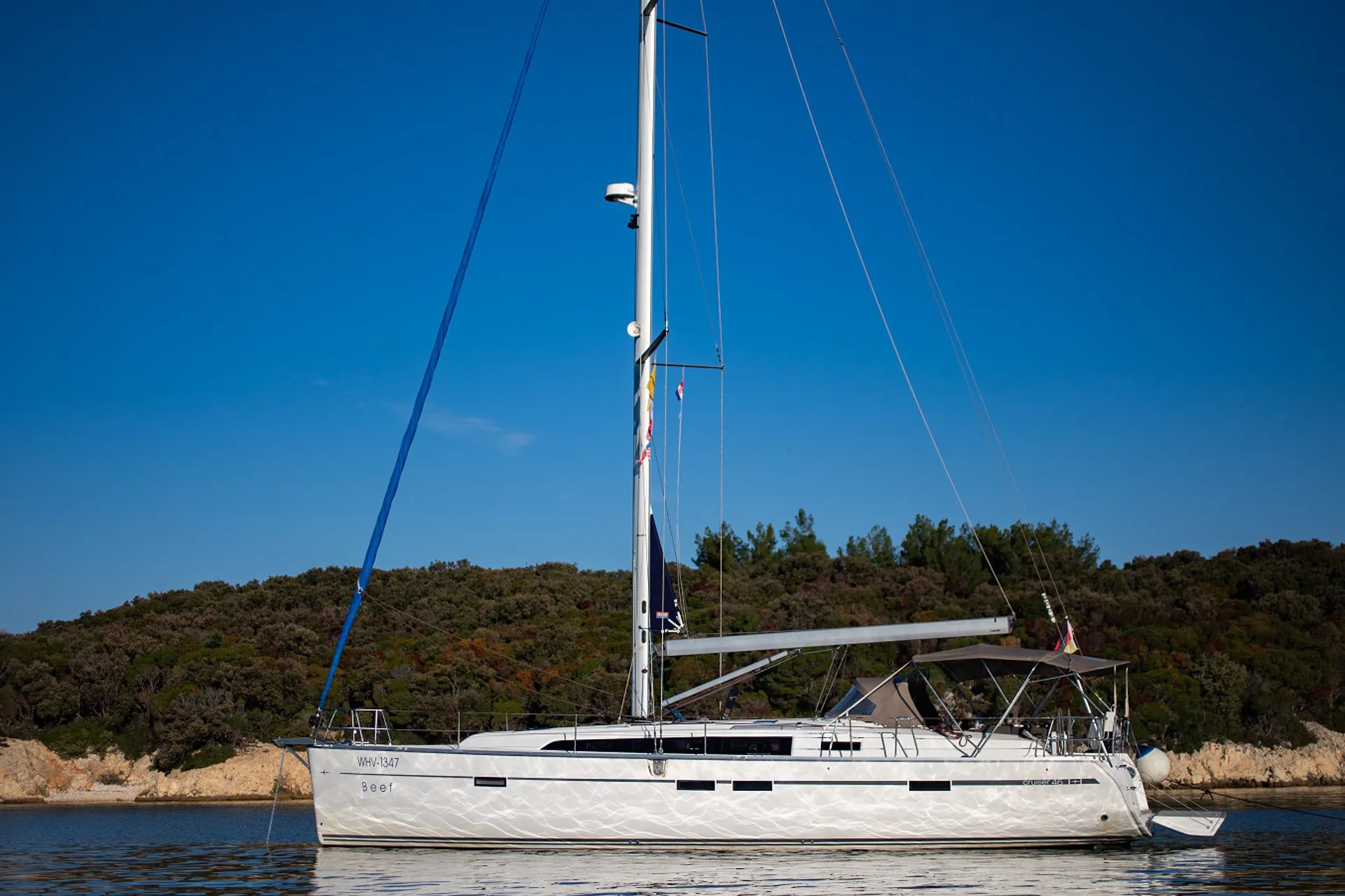 Bavaria Cruiser 46 Beef — фотография яхты 12