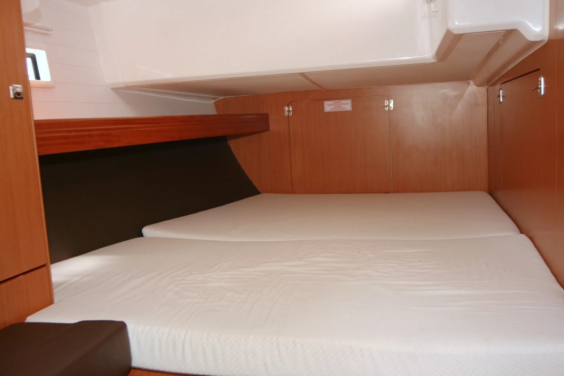 Bavaria Cruiser 46 Beef — фотография яхты 8