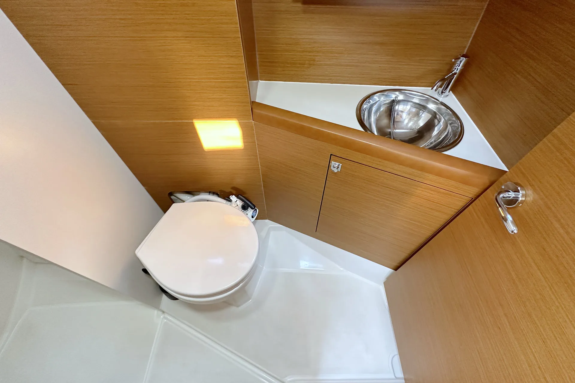 Sun Odyssey 349 Antonija — фотография яхты 4