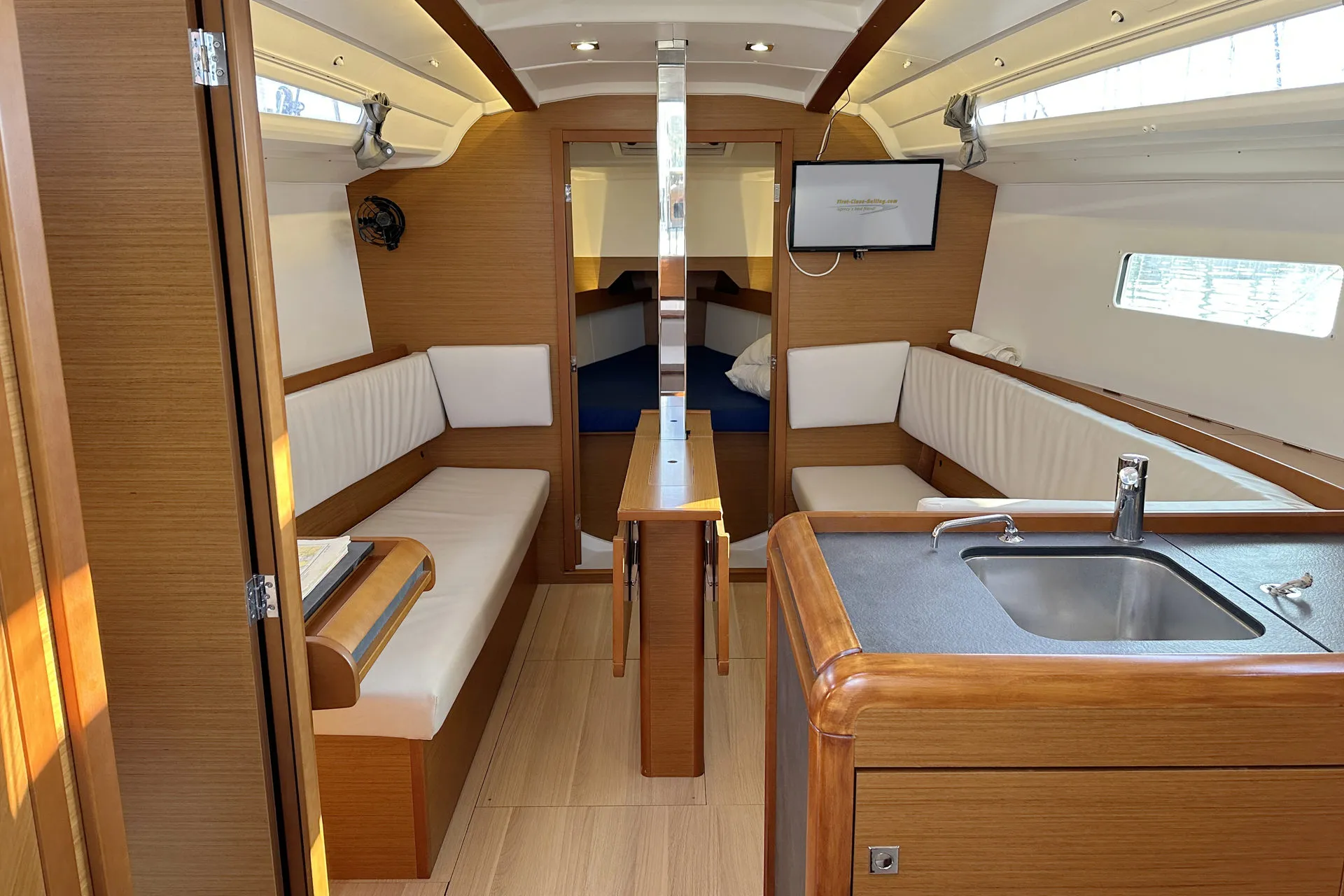 Sun Odyssey 349 Antonija — фотография яхты 12