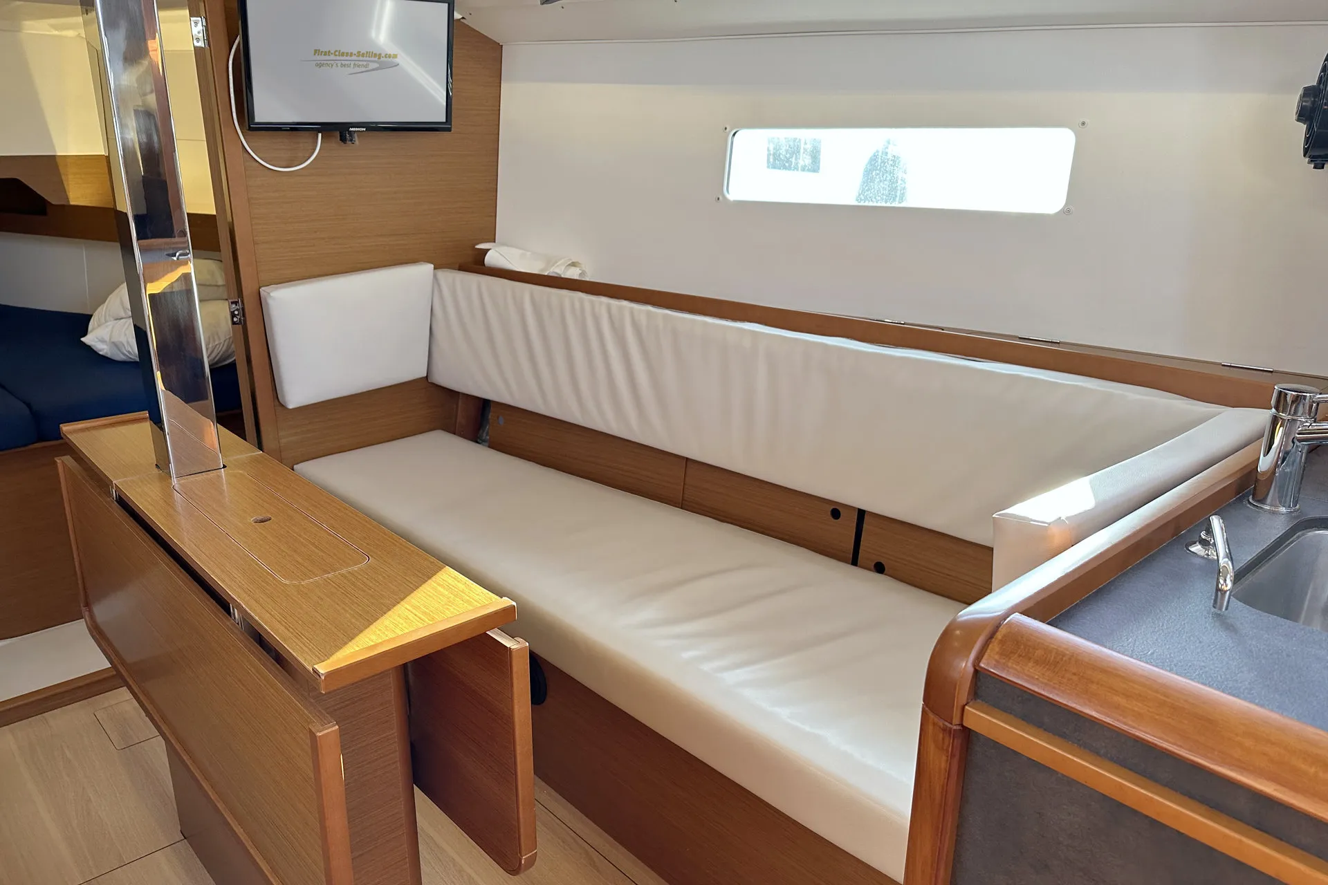Sun Odyssey 349 Antonija — фотография яхты 15