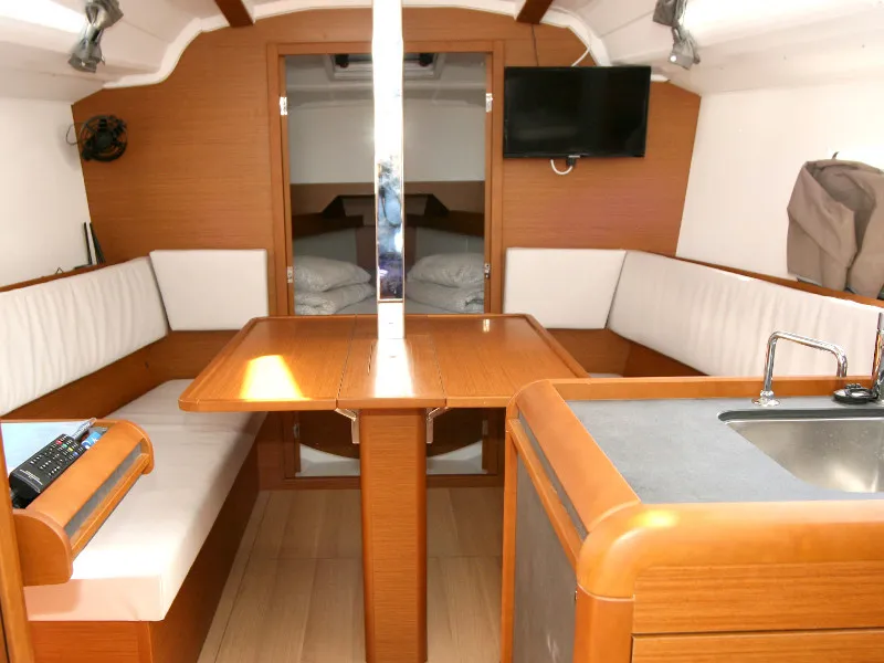 Sun Odyssey 349 Antonija — фотография яхты 5