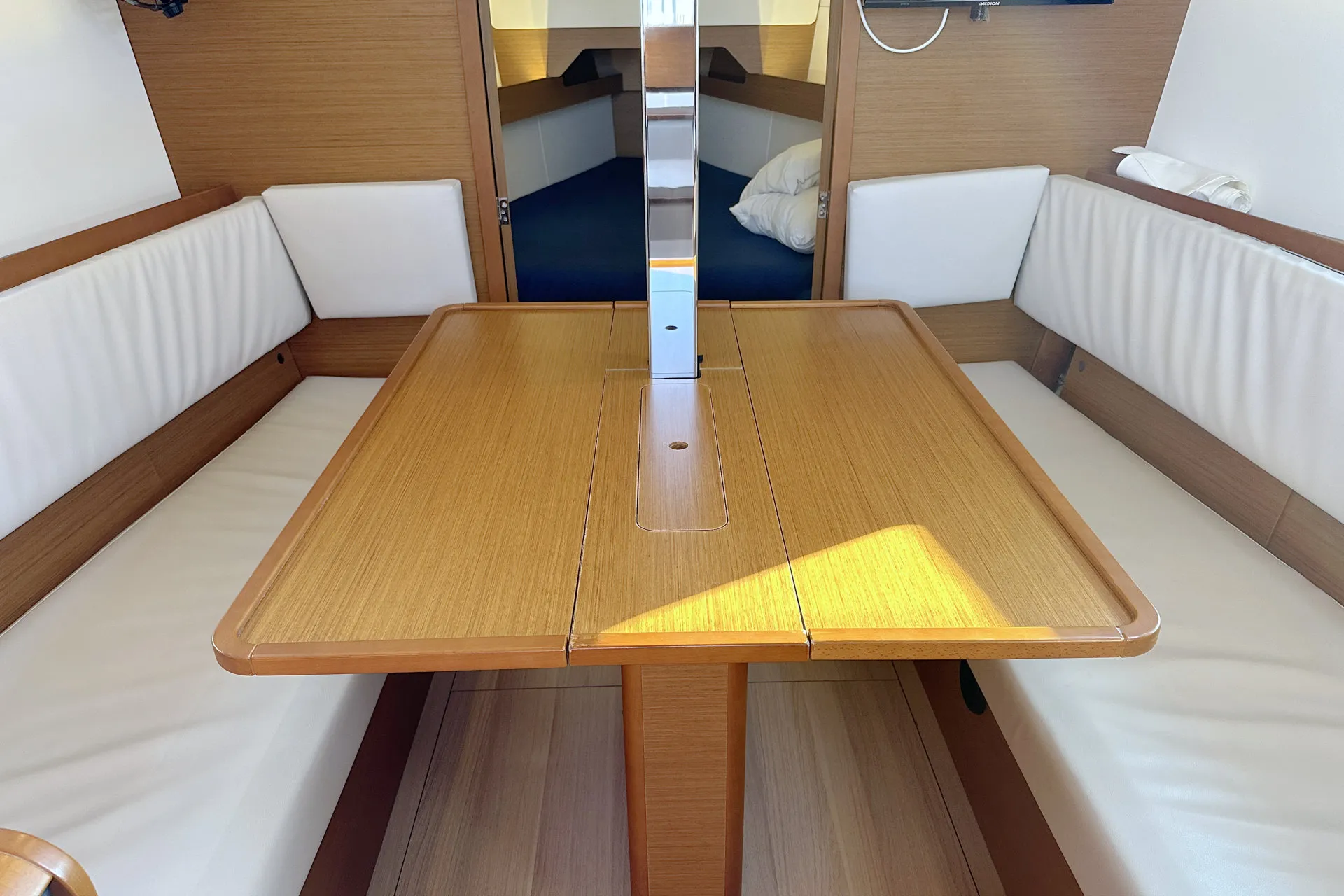 Sun Odyssey 349 Antonija — фотография яхты 16