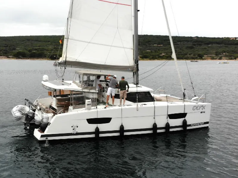 Lucia 40 Idefix — φωτογραφία σκάφους 2