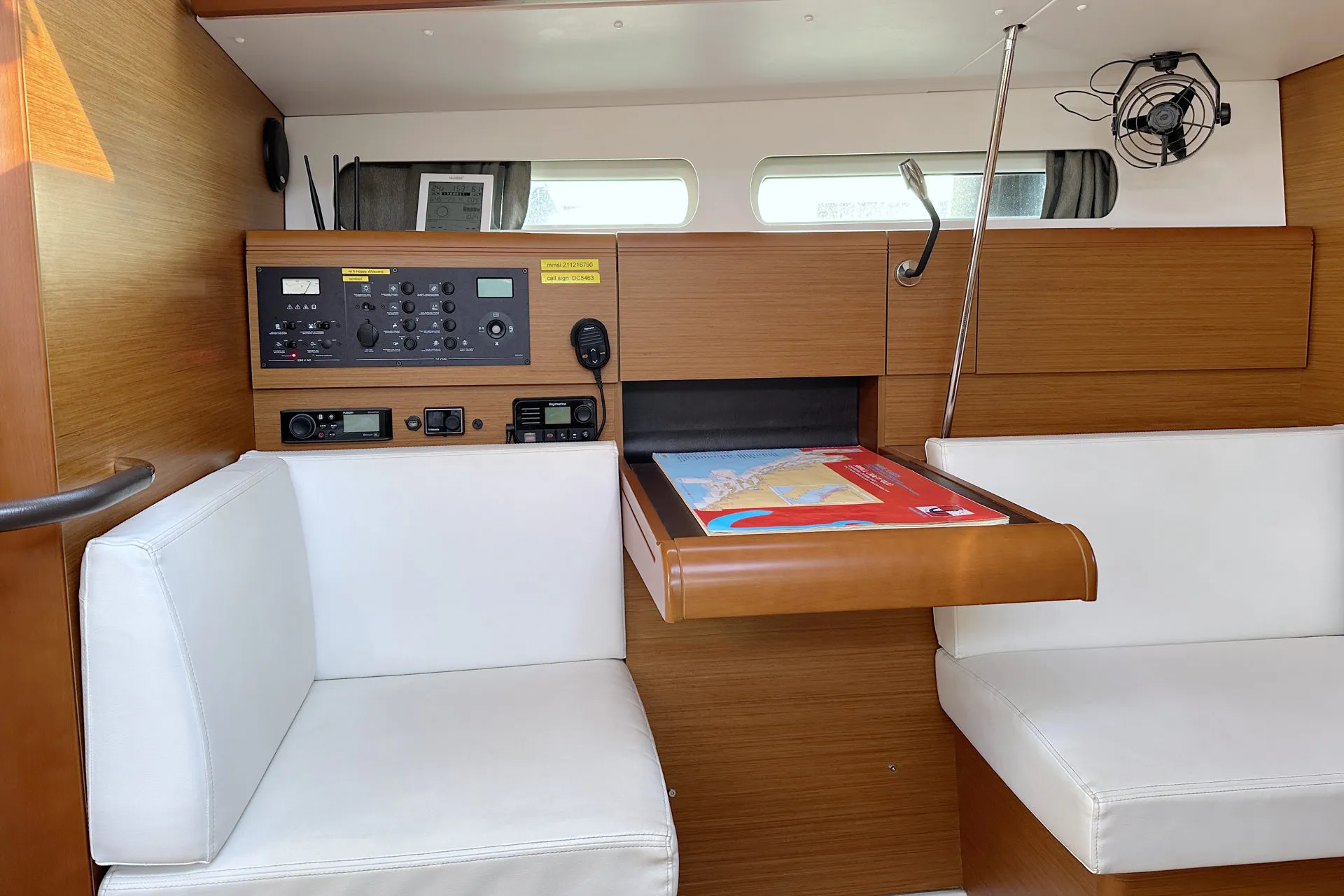 Sun Odyssey 419 Happy Welcome — yacht photo 14