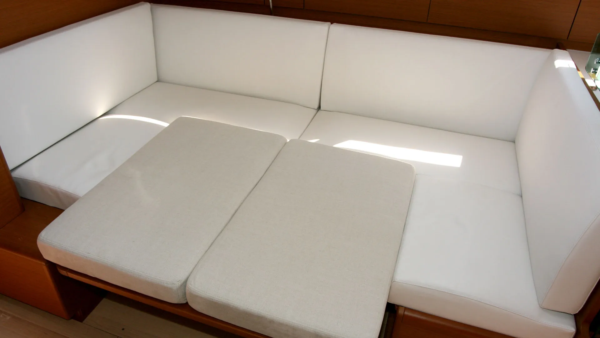 Sun Odyssey 419 Happy Welcome — yacht photo 15