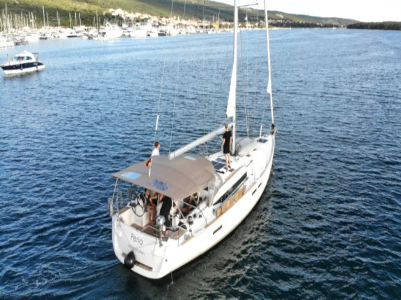 Sun Odyssey 479 Perla — yacht photo 4