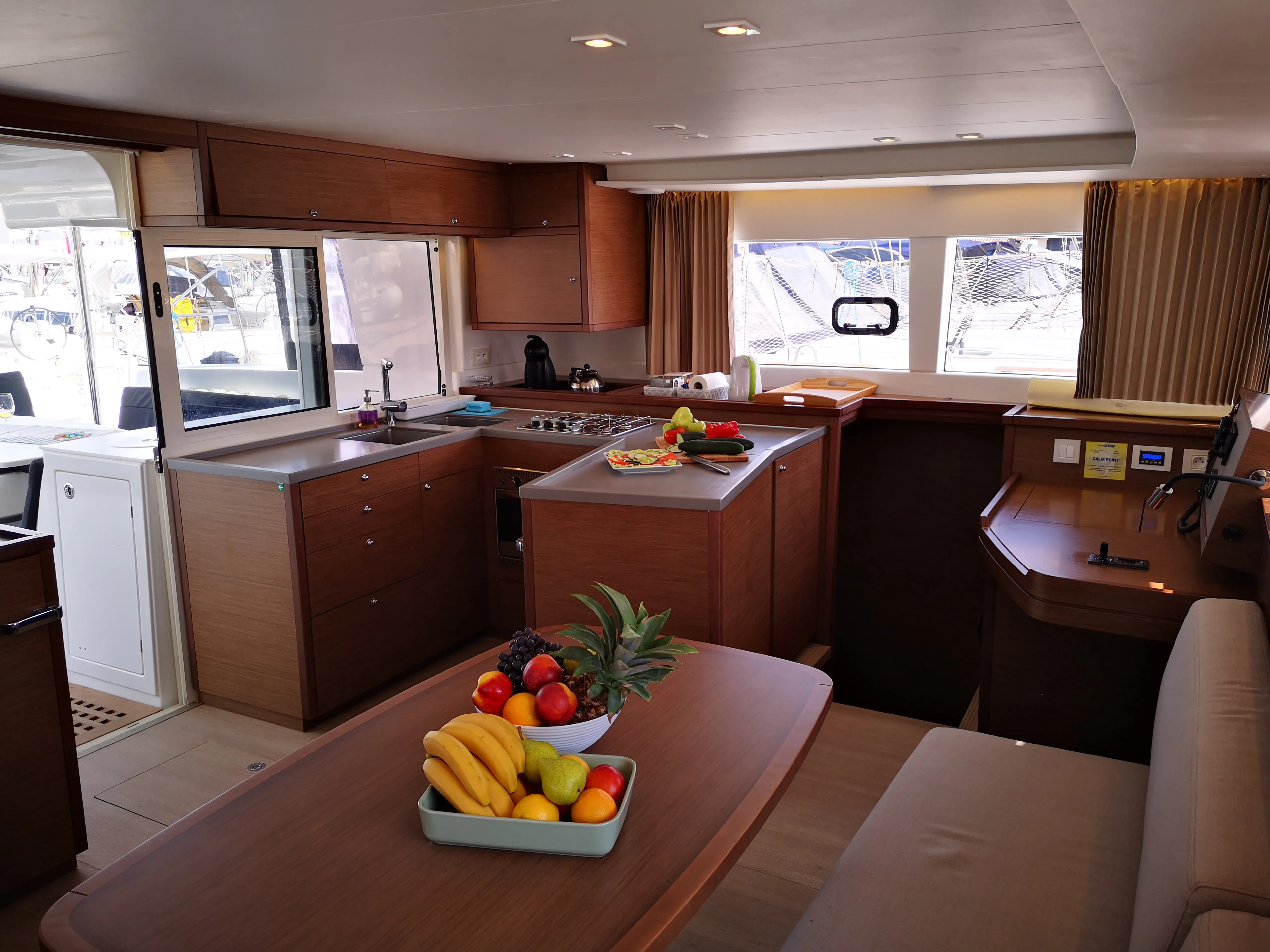 Lagoon 450 Fly CALM POINT — jahifoto 10