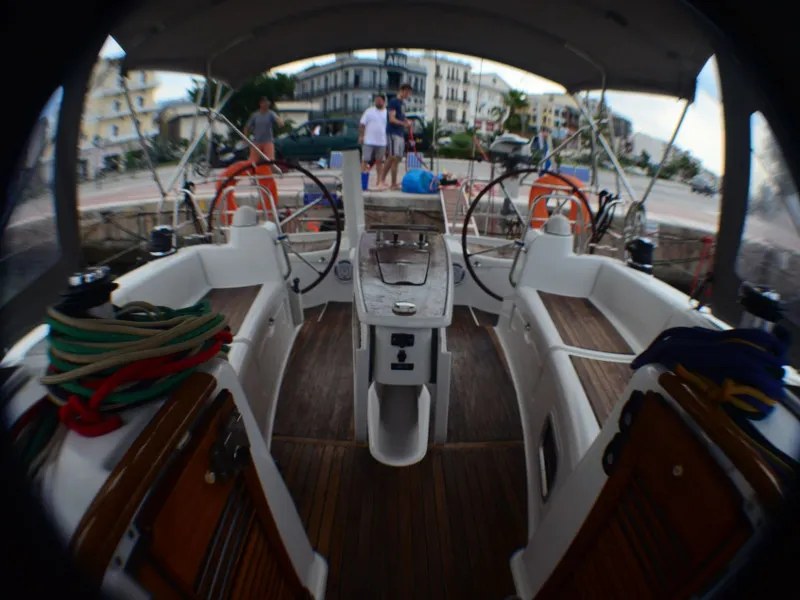 Oceanis 40 ANASSA — фотография яхты 11
