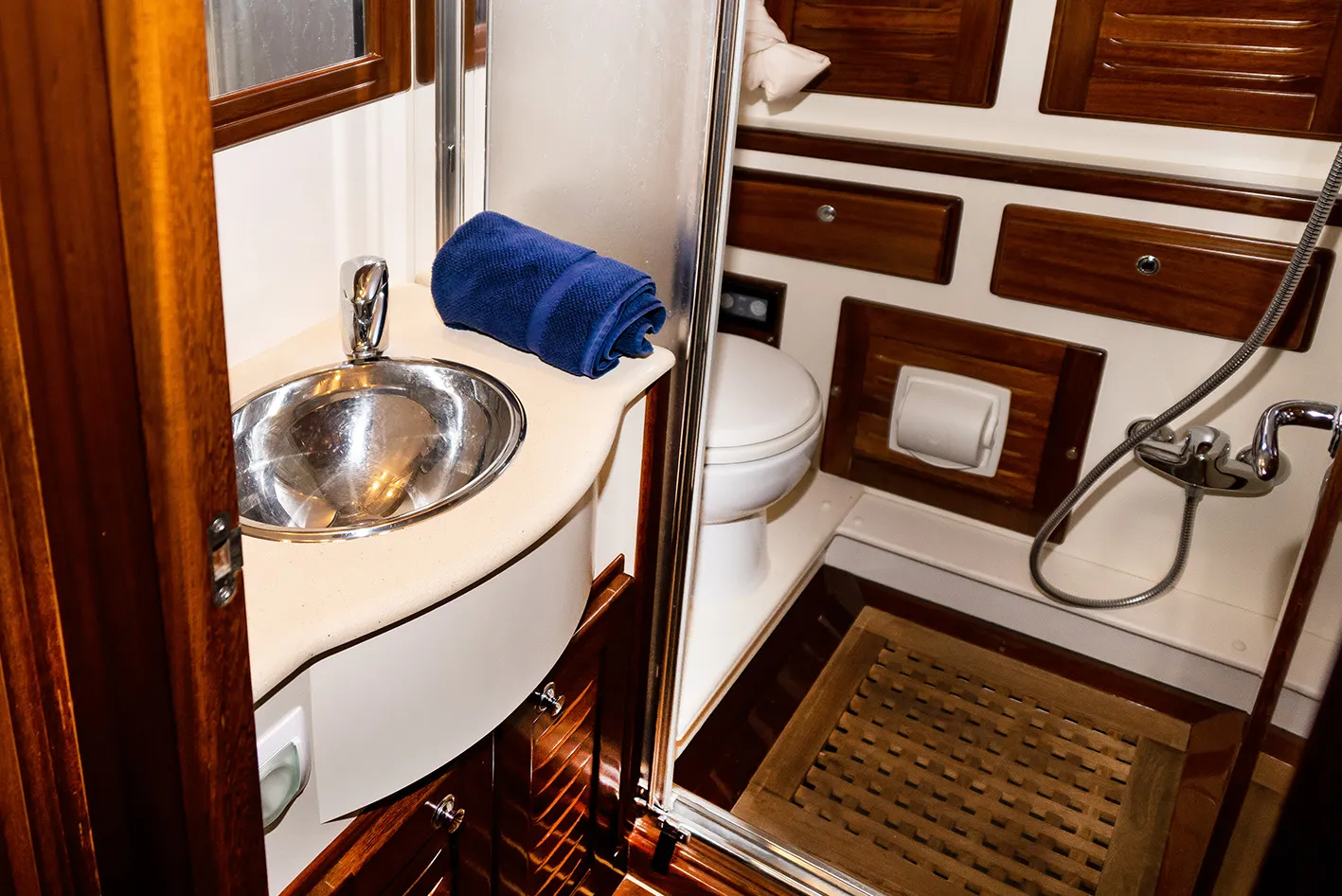 Menorquin 160 Buccara V — yacht photo 2