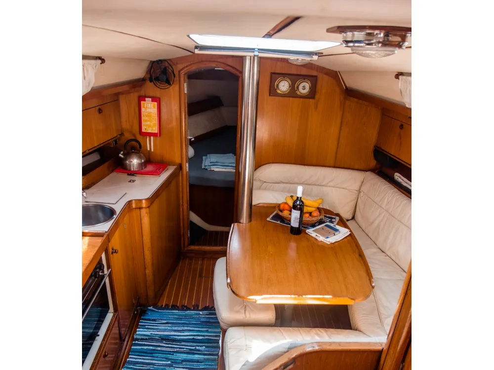 Sun Odyssey 33 Sophia — снимка на яхтата 2