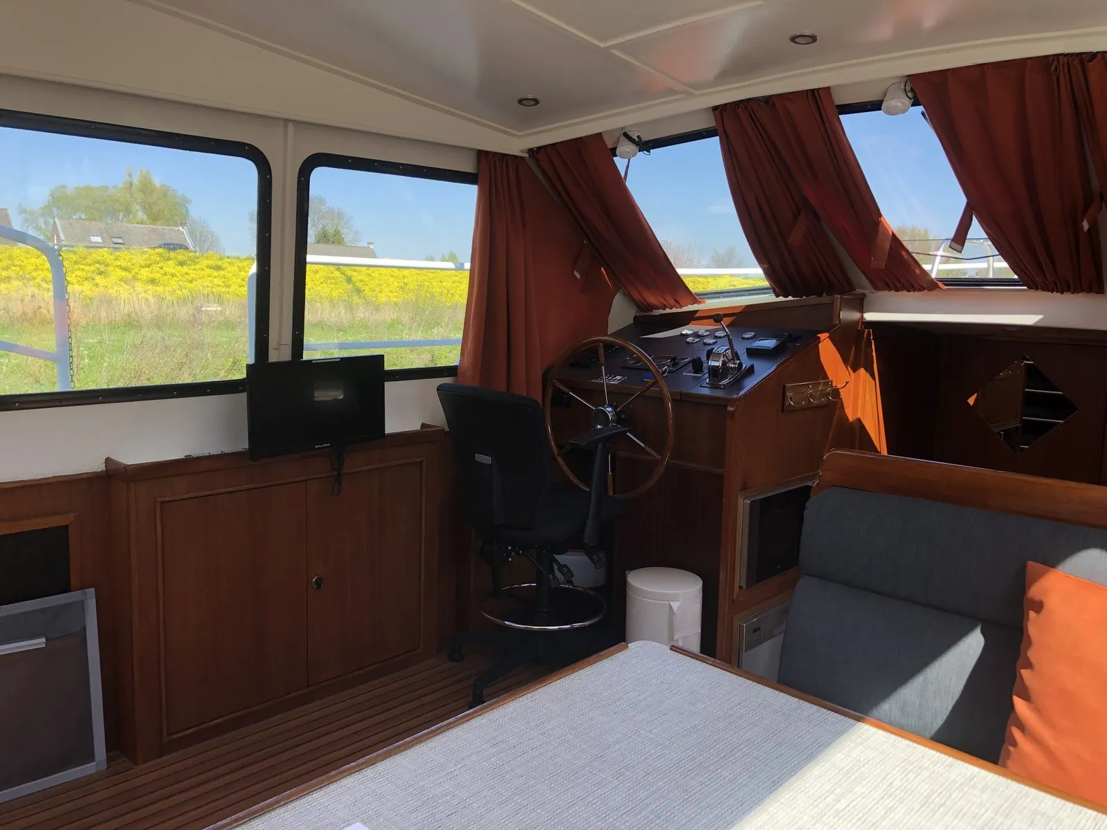Merenpoort 1100s Lucida — снимка на яхтата 12