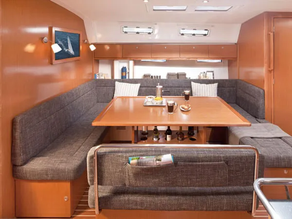 Bavaria Cruiser 50 Fija — foto dello yacht n. 3