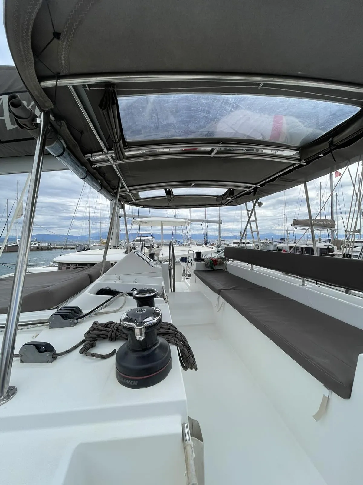 Lagoon 450 Fly AMARE I — Yachtfoto 16