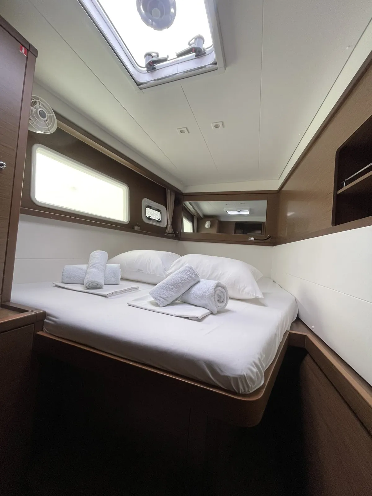 Lagoon 450 Fly AMARE I — Yachtfoto 17