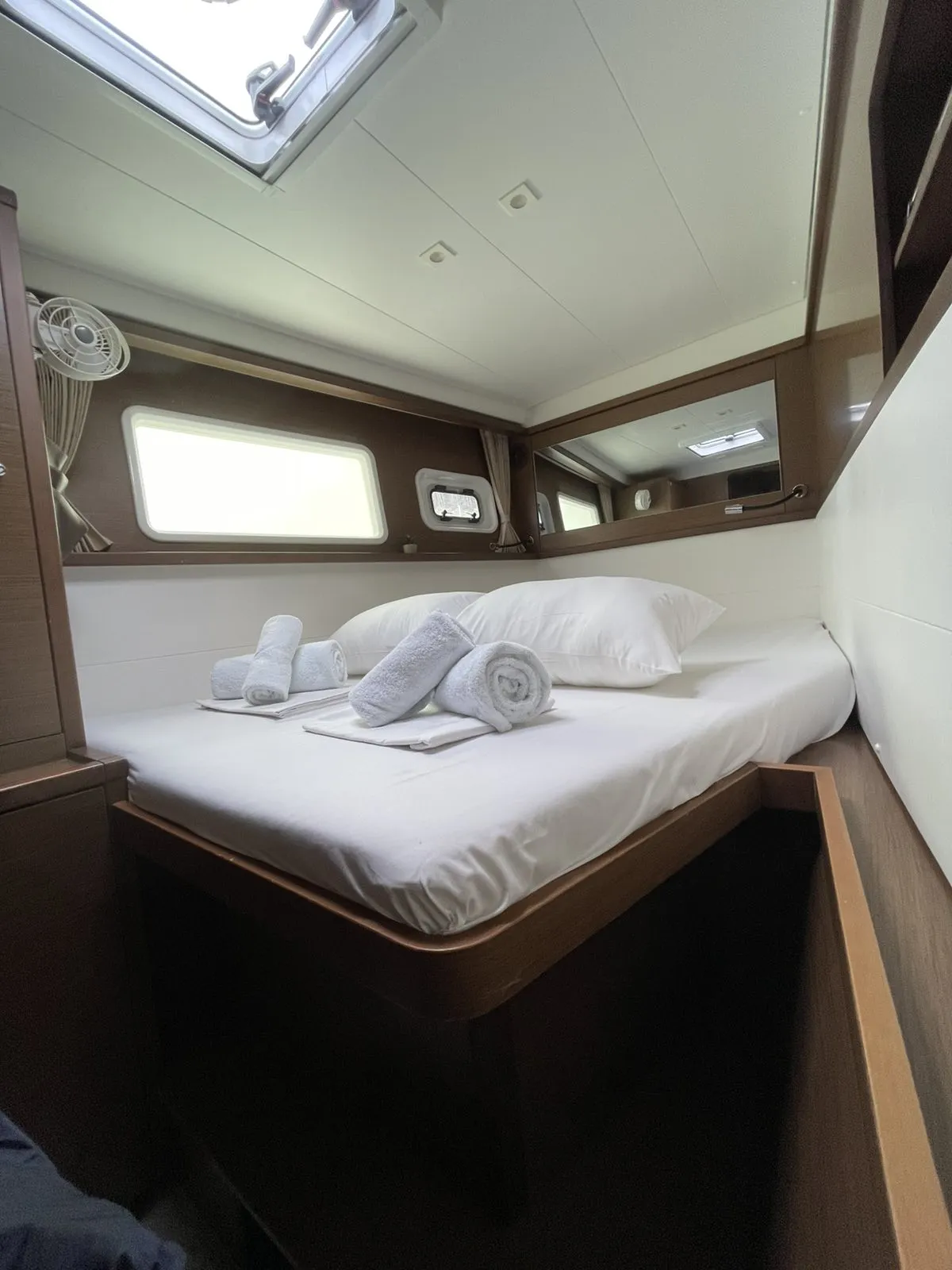 Lagoon 450 Fly AMARE I — Yachtfoto 13