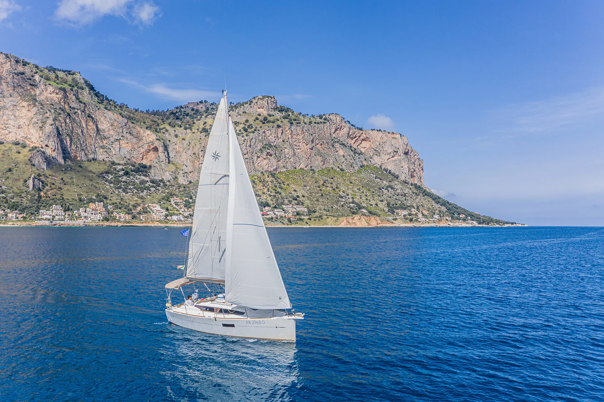 Jeanneau Sun Odyssey 319 Hija del Viento — foto dello yacht n. 1