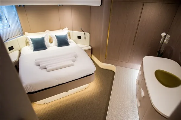 Azimut 55 MAWI — yacht photo 17