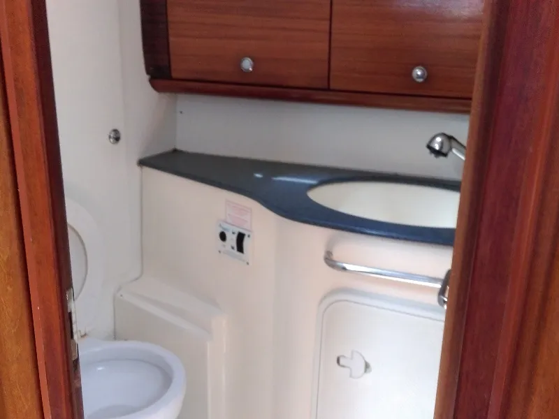 Bavaria 44 Mesaoria — yacht photo 2