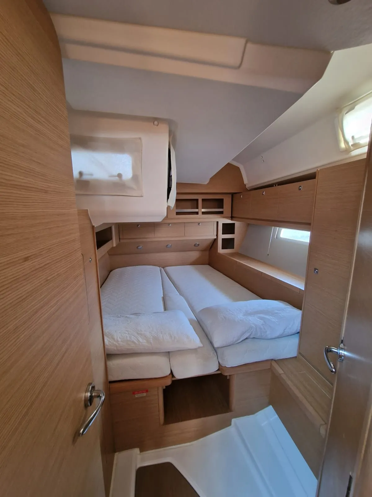 Dufour 520 Grand Large Sirius — yacht photo 11