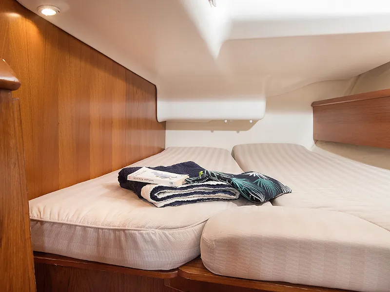 Sun Odyssey 43 Frine — fotografia jachty 5