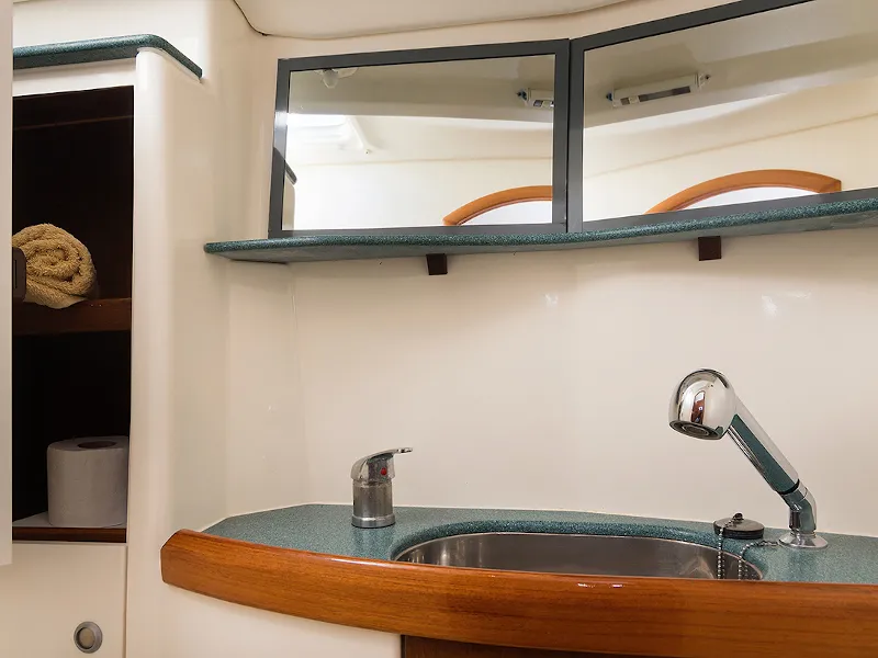 Sun Odyssey 43 Frine — fotografia jachty 10