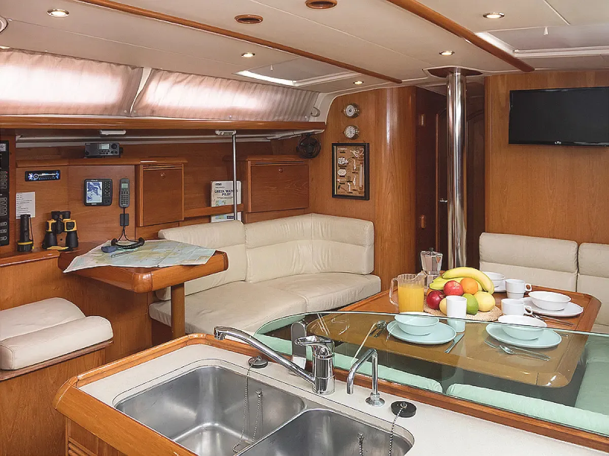Sun Odyssey 43 Frine — fotografia jachty 9