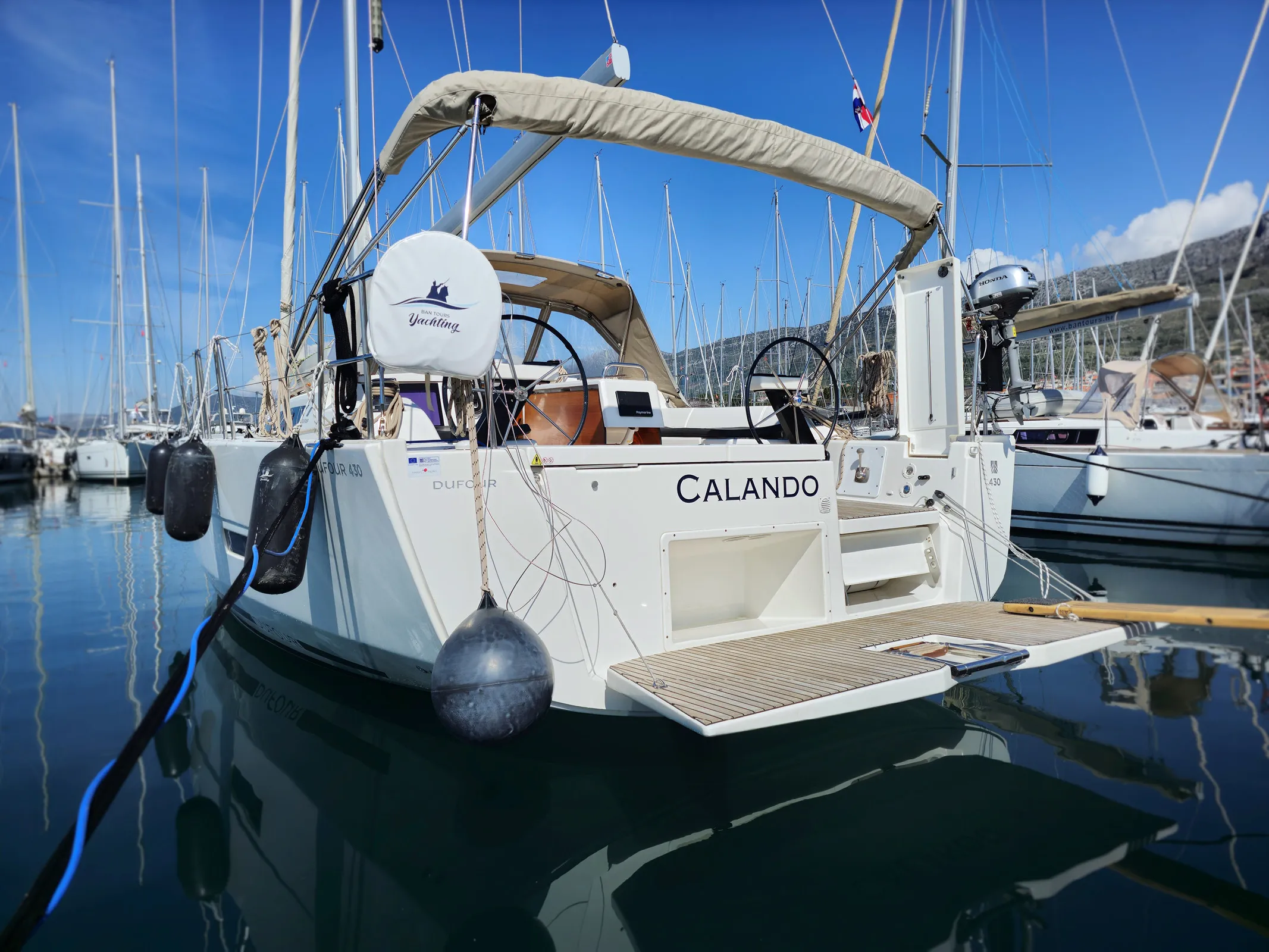 Dufour 430 Calando — фотография яхты 39