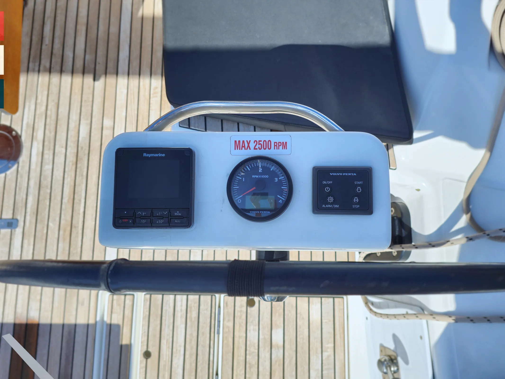 Dufour 430 Calando — фотография яхты 21