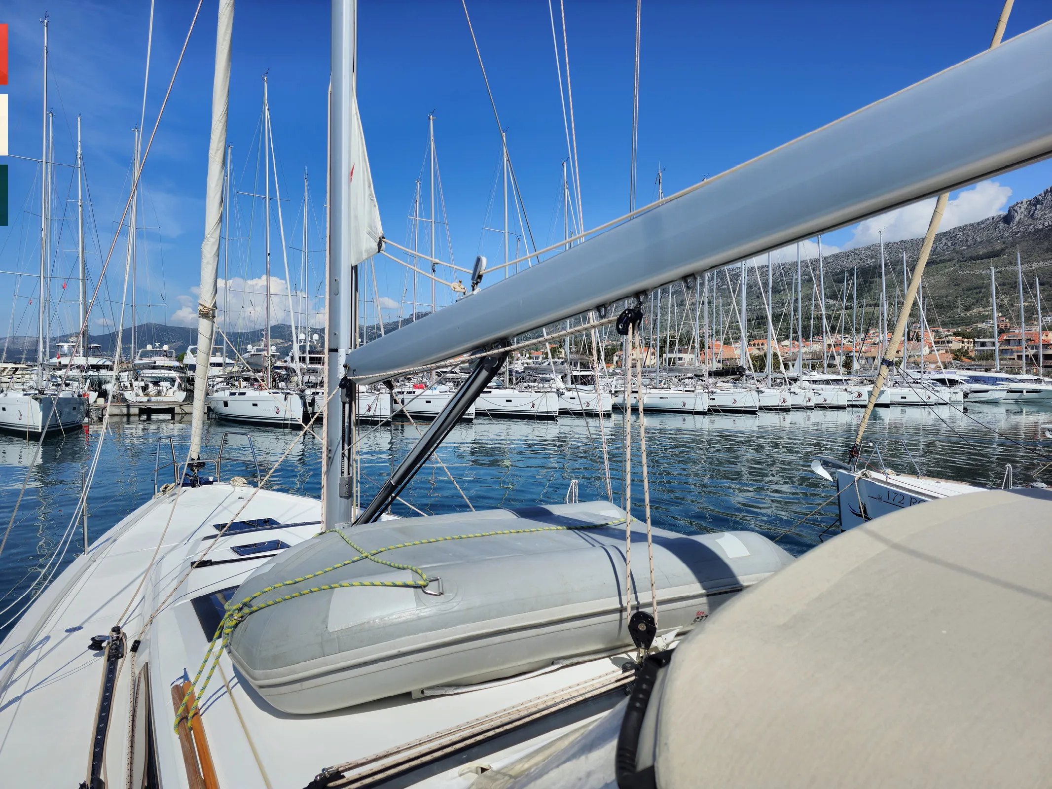 Dufour 430 Calando — фотография яхты 12