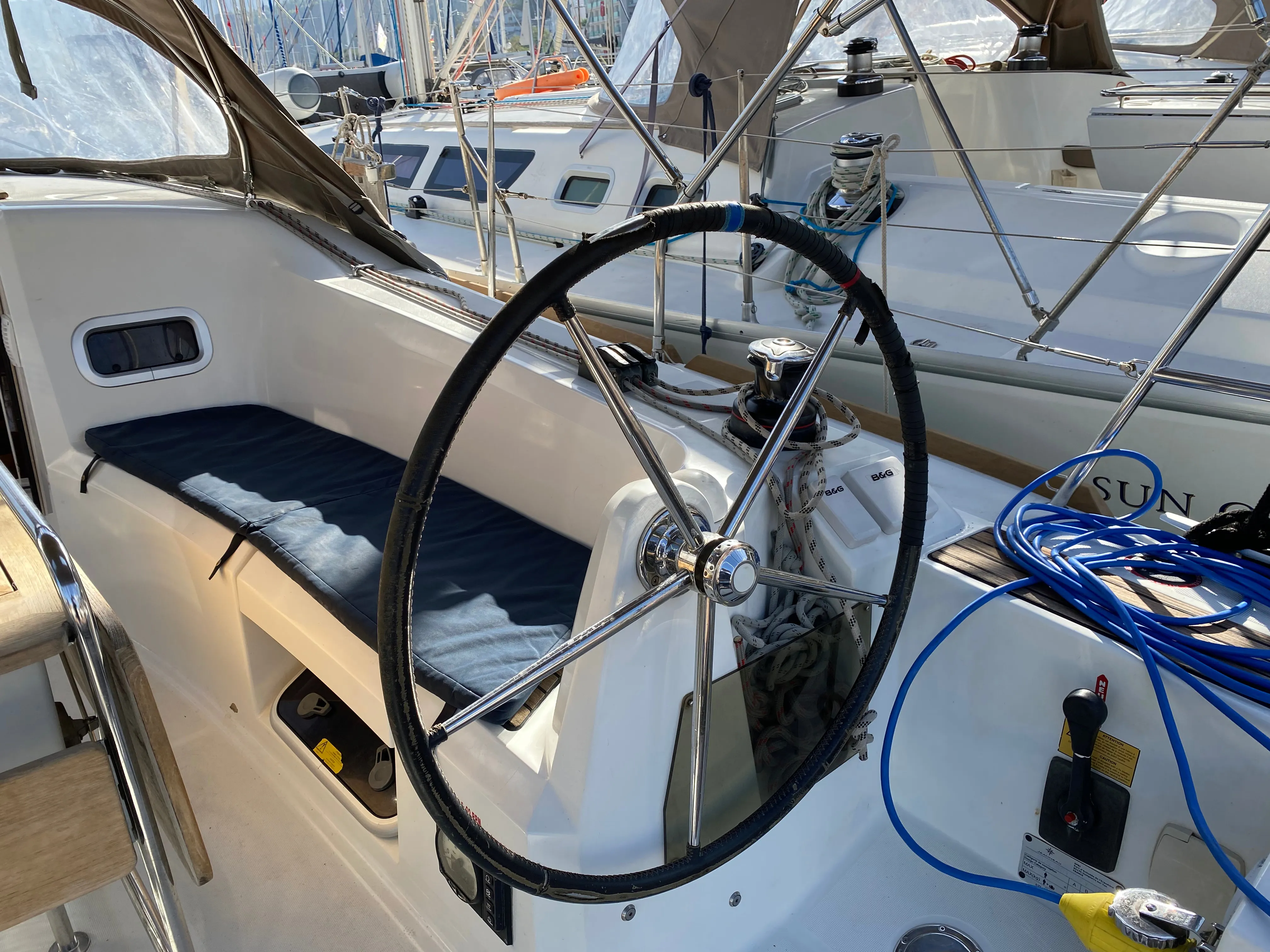 Sun Odyssey 349 Blue Dreams — foto dello yacht n. 4