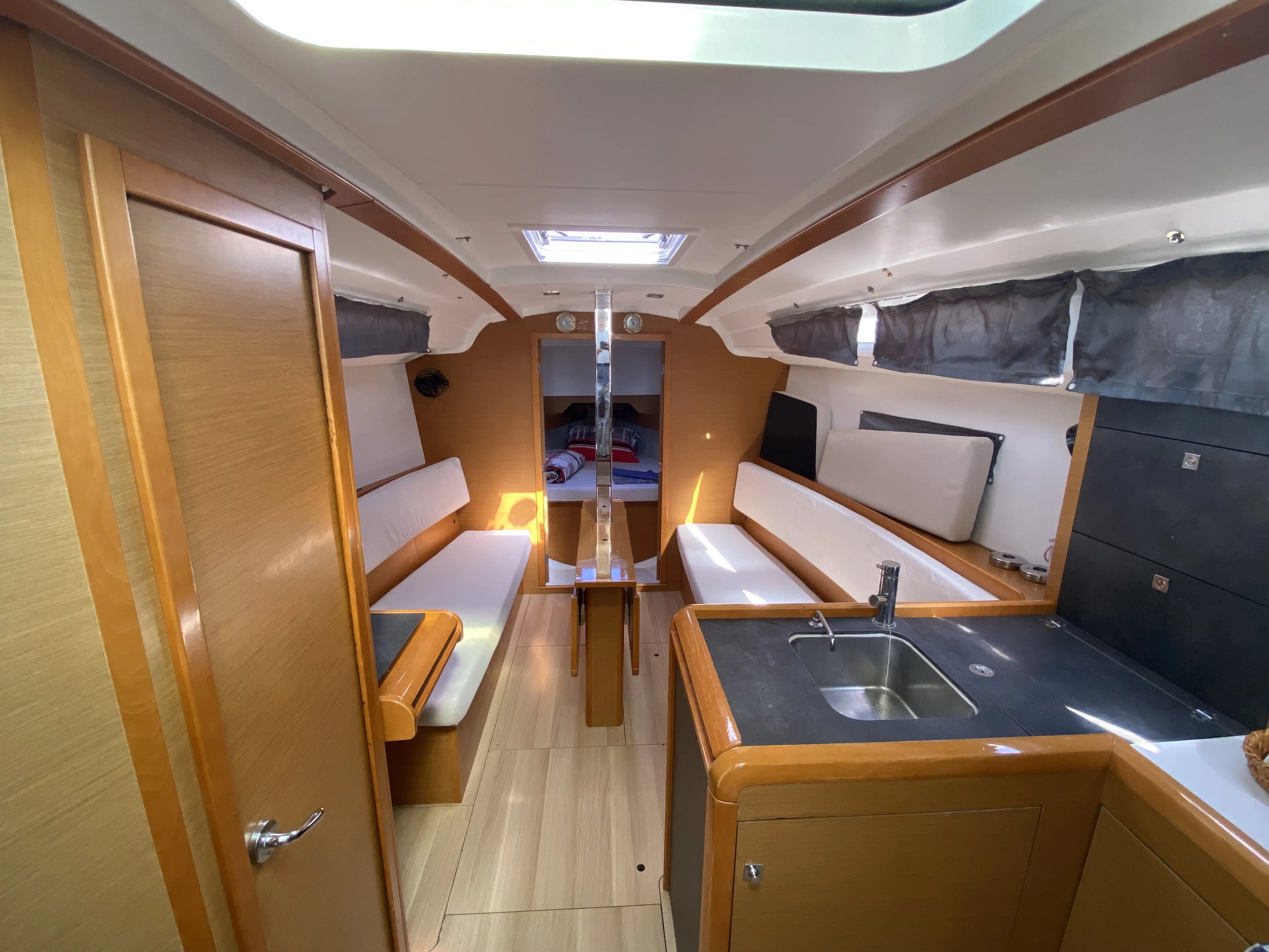 Sun Odyssey 349 Blue Dreams — foto dello yacht n. 6